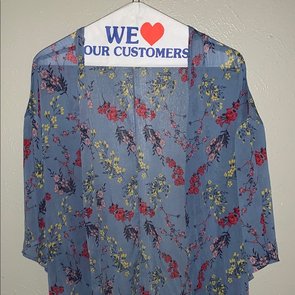 Tops - Nice flower Sheer Cardigan